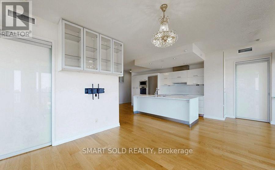 2608 - 90 Park Lawn Road, Toronto (Mimico), Ontario  M8Y 0B6 - Photo 7 - W12448438