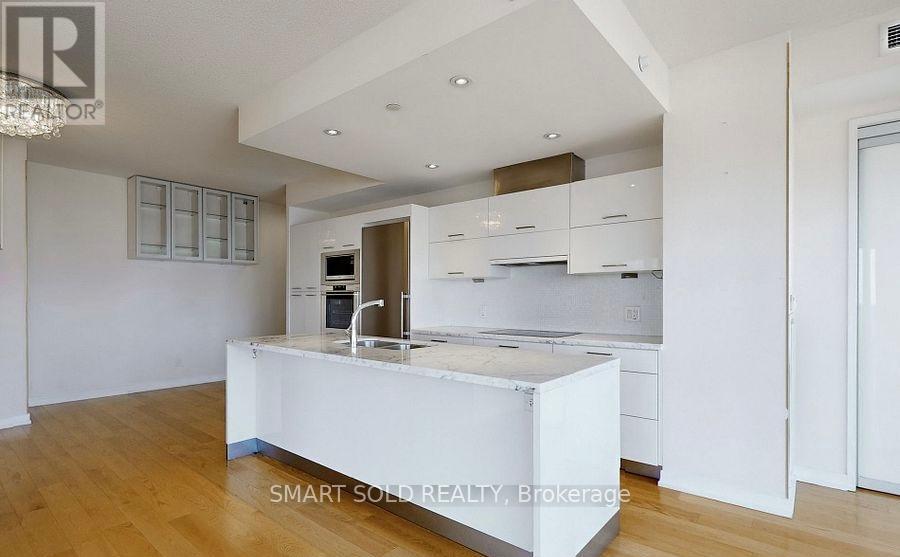 2608 - 90 Park Lawn Road, Toronto (Mimico), Ontario  M8Y 0B6 - Photo 8 - W12448438