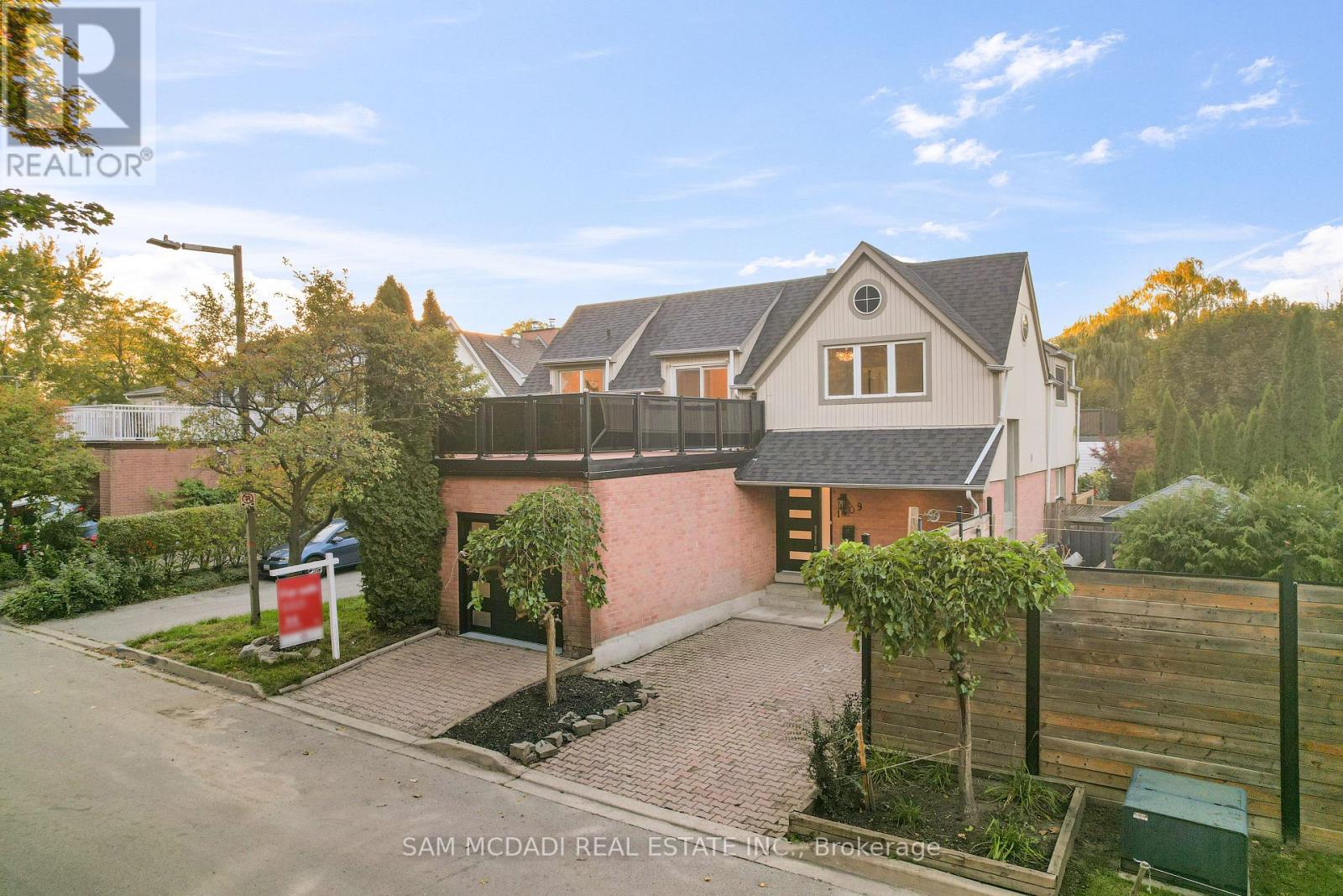 1409 Lefkas Court, Mississauga, Ontario  L5J 4L8 - Photo 44 - W12448443