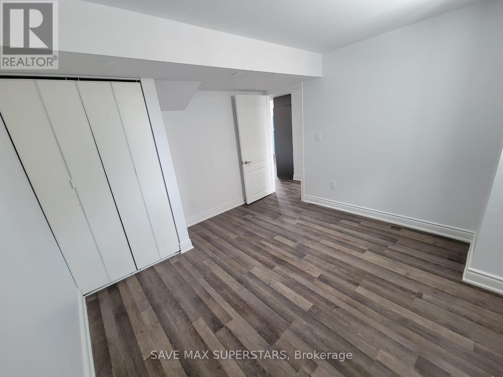 Lower - 32 Westminster Circle, Barrie, Ontario  L4M 0A5 - Photo 14 - S12448265