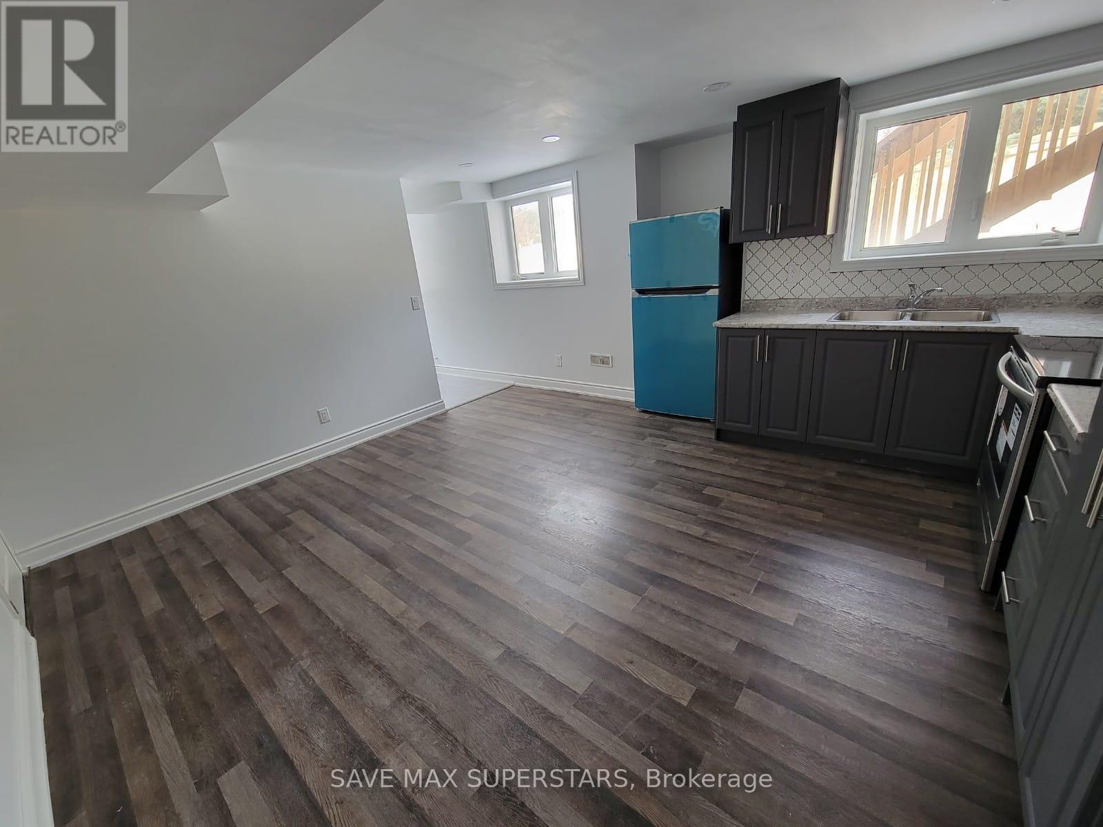 Lower - 32 Westminster Circle, Barrie, Ontario  L4M 0A5 - Photo 6 - S12448265