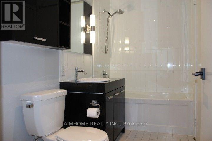 2810 - 33 Singer Court, Toronto, Ontario  M2K 0B4 - Photo 7 - C12448452