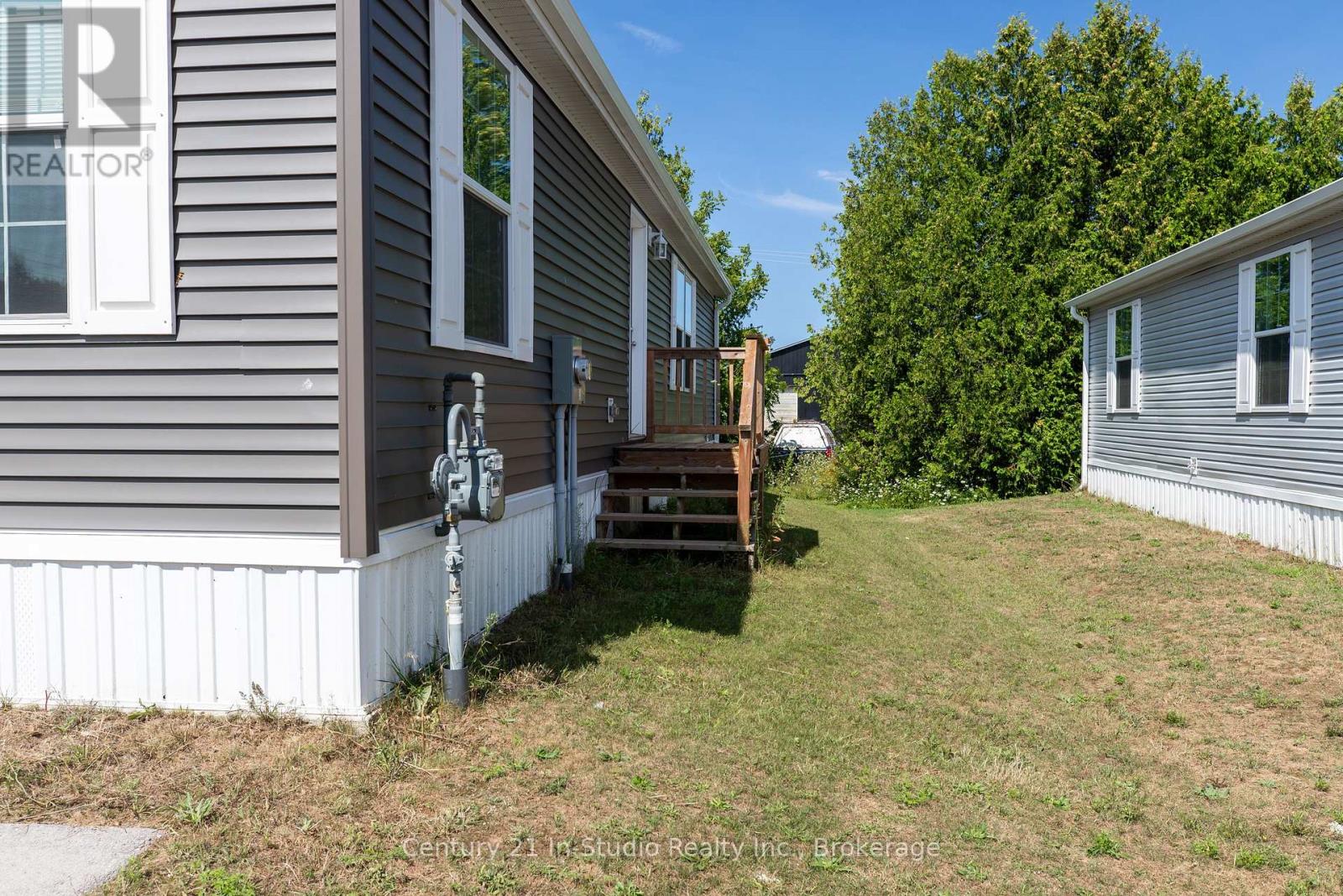 63 - 332 Concession 6, Saugeen Shores, Ontario  N0H 2C7 - Photo 3 - X12448460