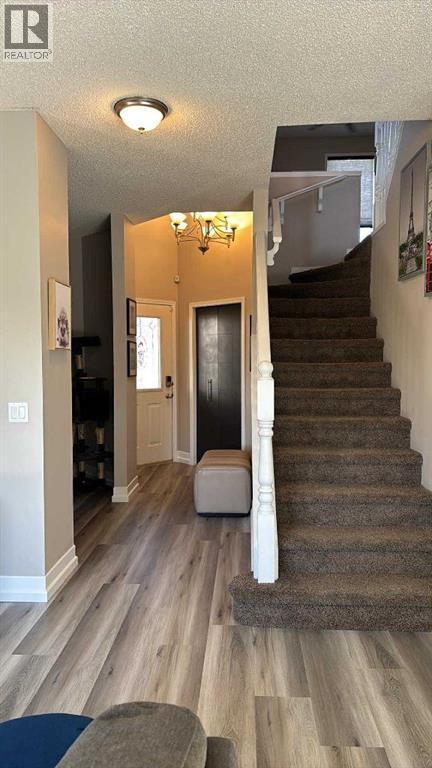 148 Stonegate Crescent Nw, Airdrie, Alberta  T4B 2S6 - Photo 14 - A2259564