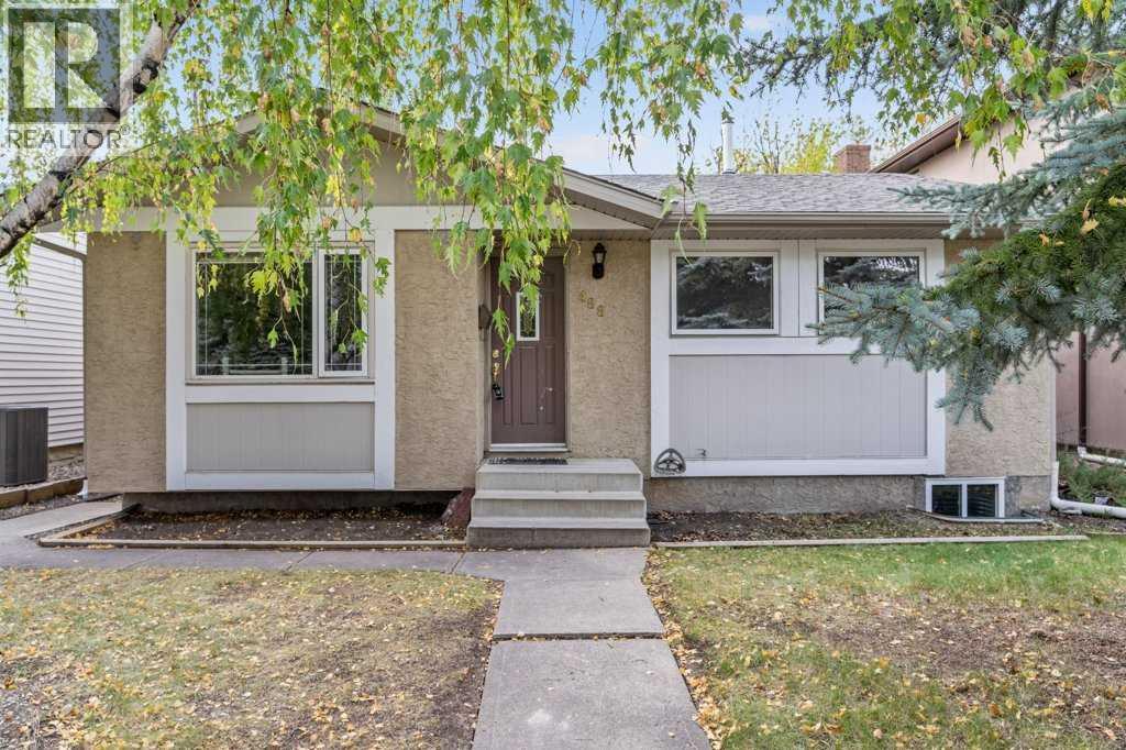 488 Bracewood Crescent Sw, Calgary, Alberta  T2W 3B8 - Photo 1 - A2261944
