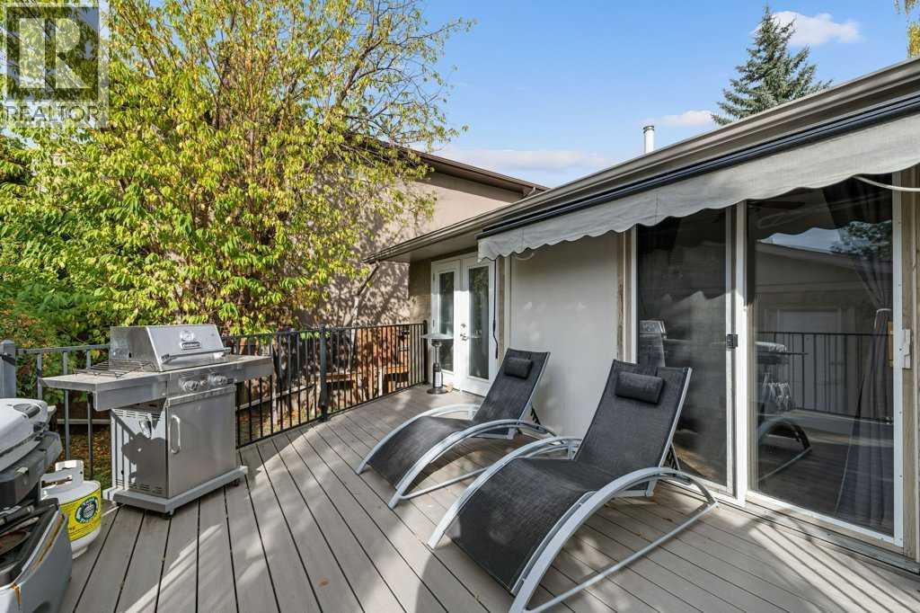 488 Bracewood Crescent Sw, Calgary, Alberta  T2W 3B8 - Photo 37 - A2261944