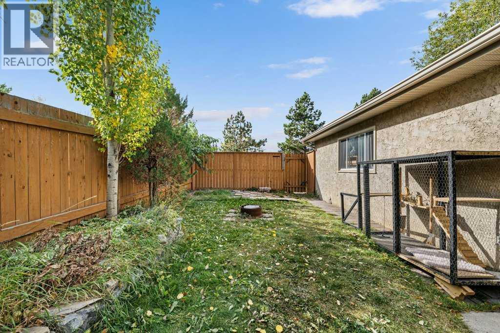 488 Bracewood Crescent Sw, Calgary, Alberta  T2W 3B8 - Photo 40 - A2261944