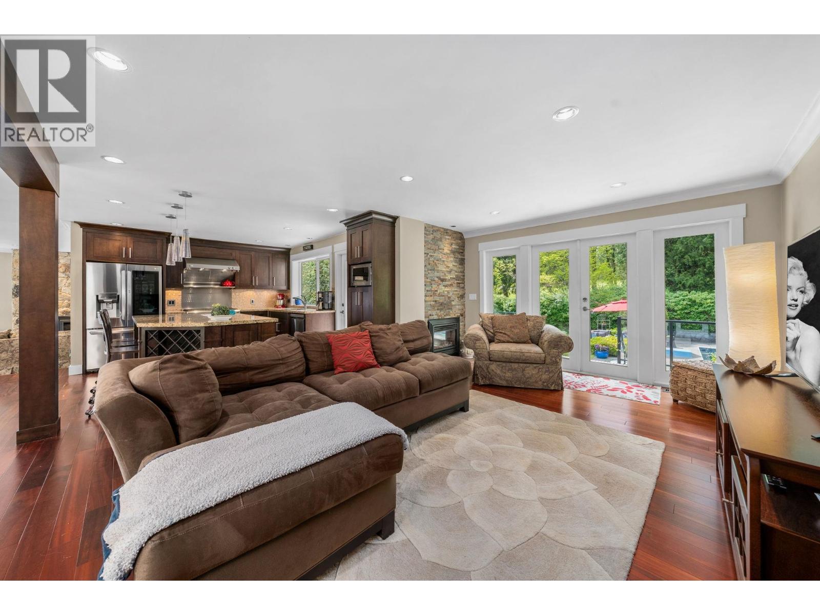 871 Fairway Drive, North Vancouver, British Columbia  V7G 1Z5 - Photo 9 - R3056046