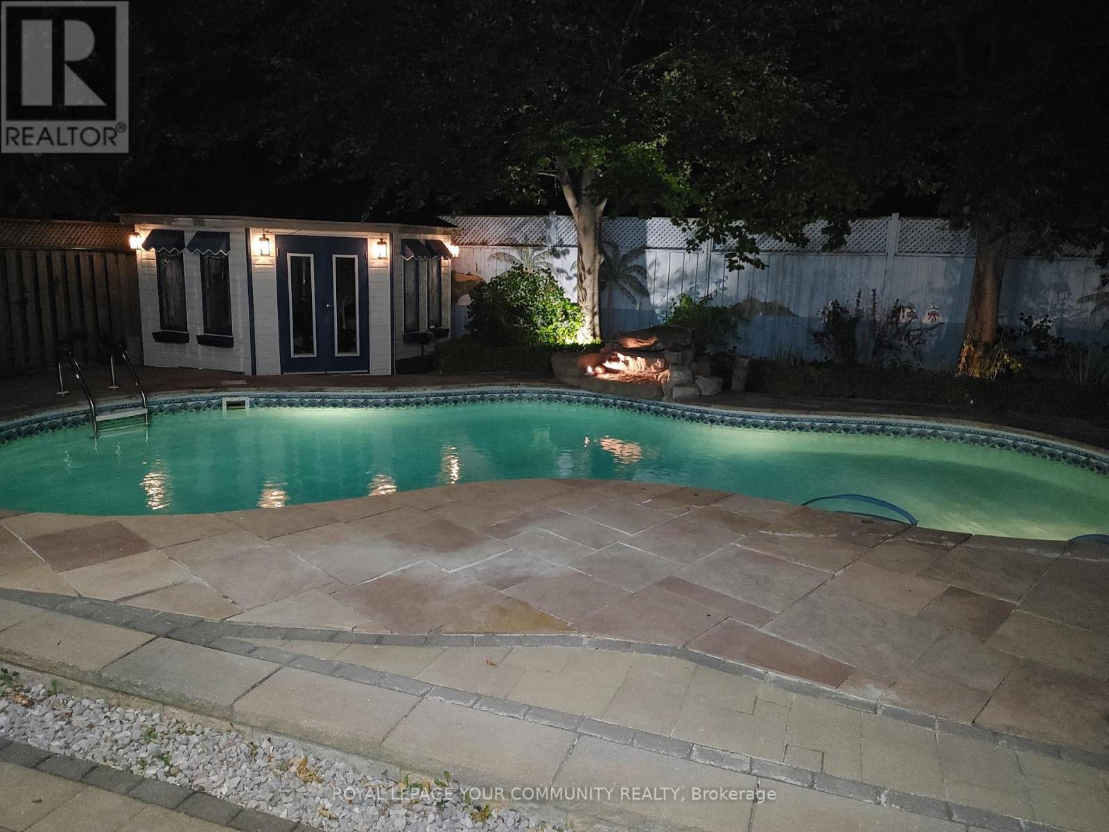 56 Willesden Road, Toronto, Ontario  M2H 1V7 - Photo 4 - C12446093