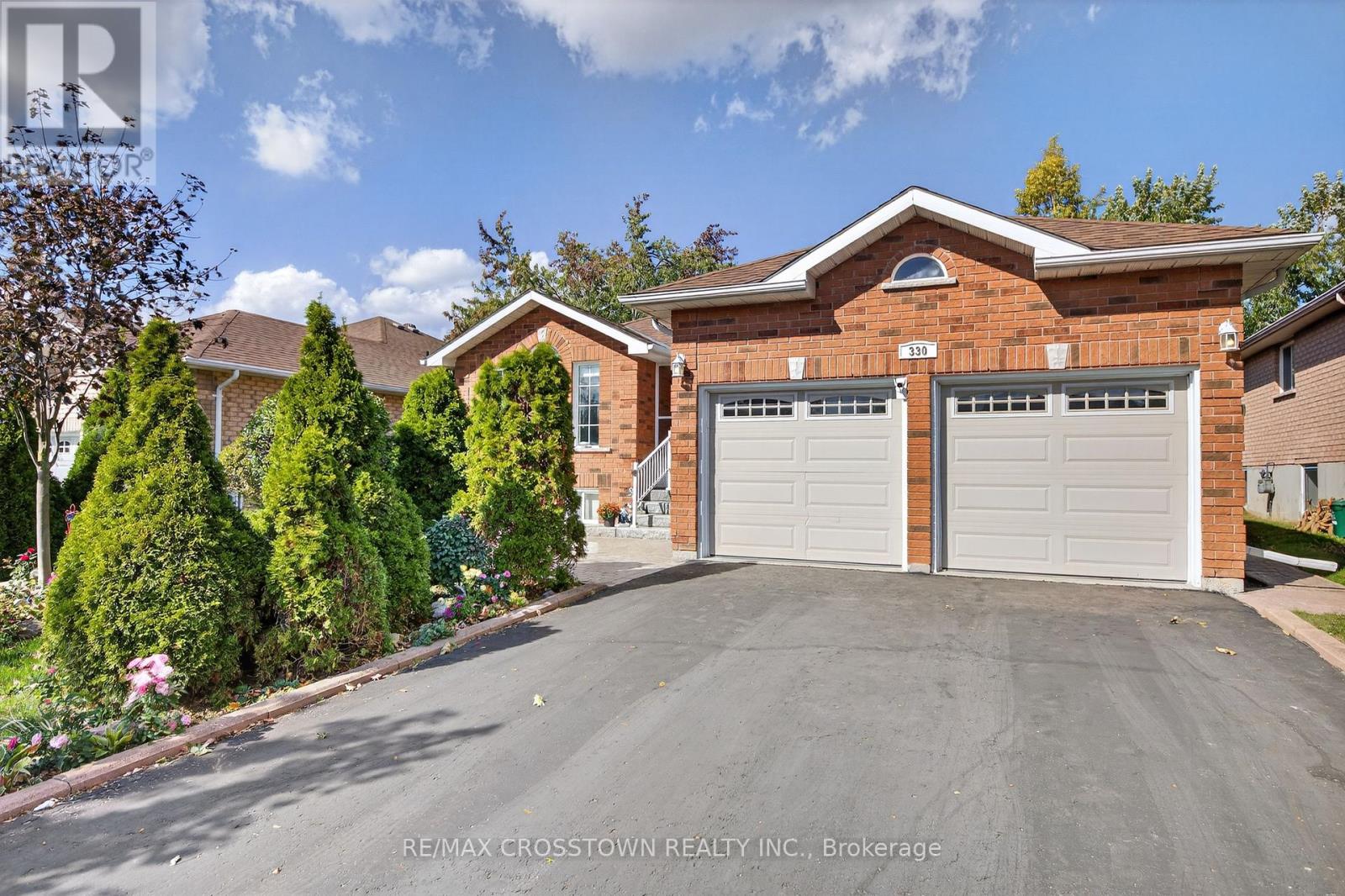 330 HARVIE ROAD, Barrie, Ontario