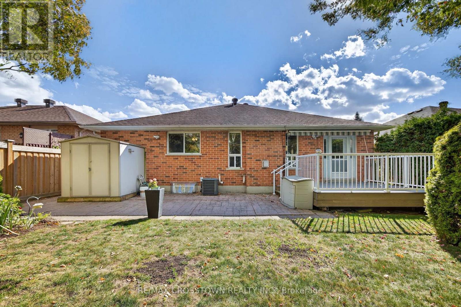 330 Harvie Road, Barrie, Ontario  L4N 8H7 - Photo 8 - S12446151