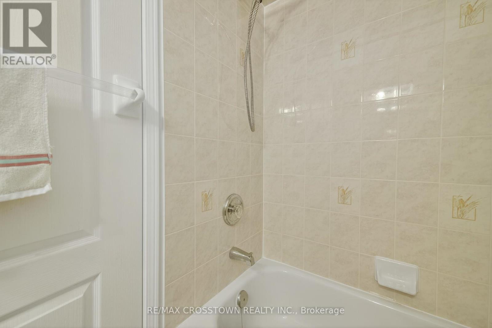330 Harvie Road, Barrie, Ontario  L4N 8H7 - Photo 33 - S12446151