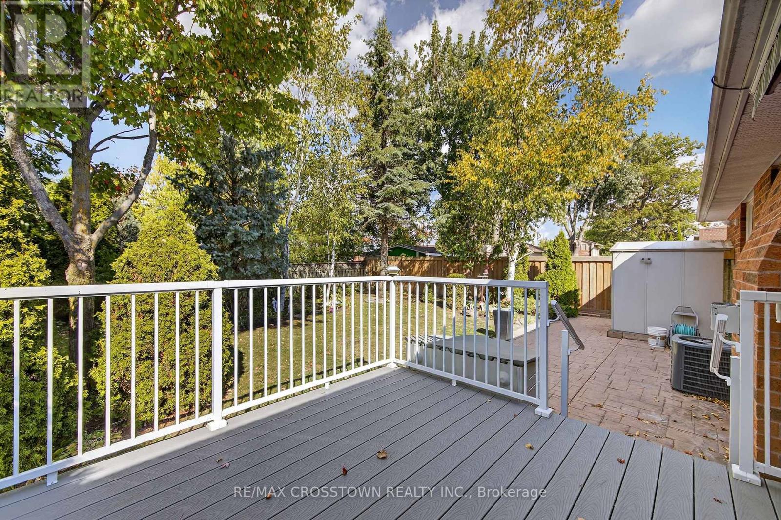 330 Harvie Road, Barrie, Ontario  L4N 8H7 - Photo 5 - S12446151