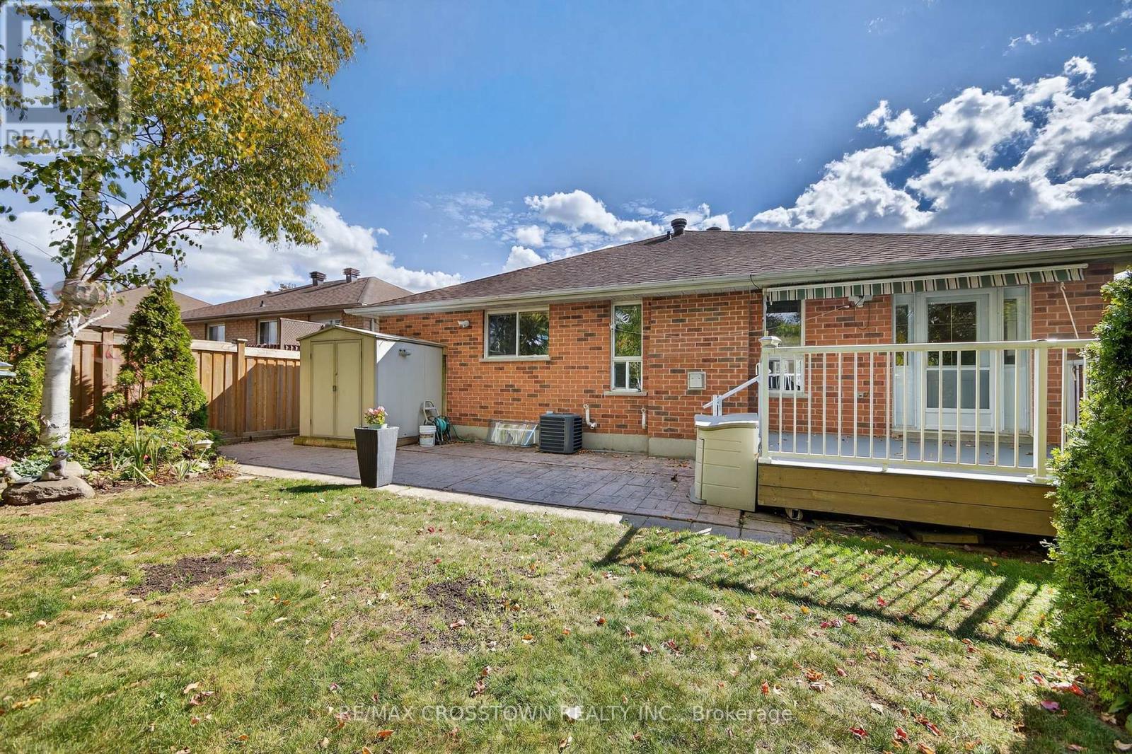 330 Harvie Road, Barrie, Ontario  L4N 8H7 - Photo 9 - S12446151