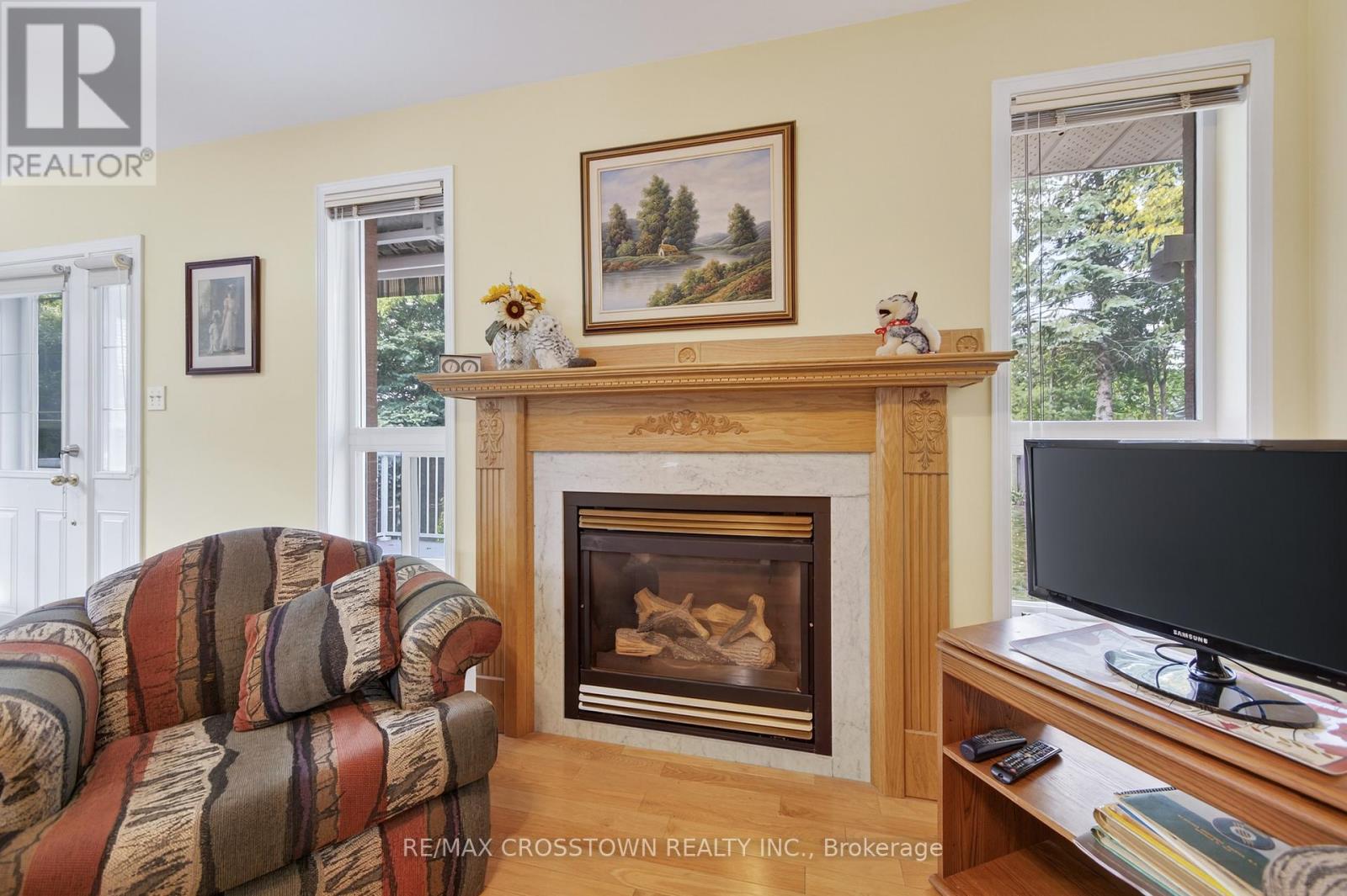 330 Harvie Road, Barrie, Ontario  L4N 8H7 - Photo 24 - S12446151