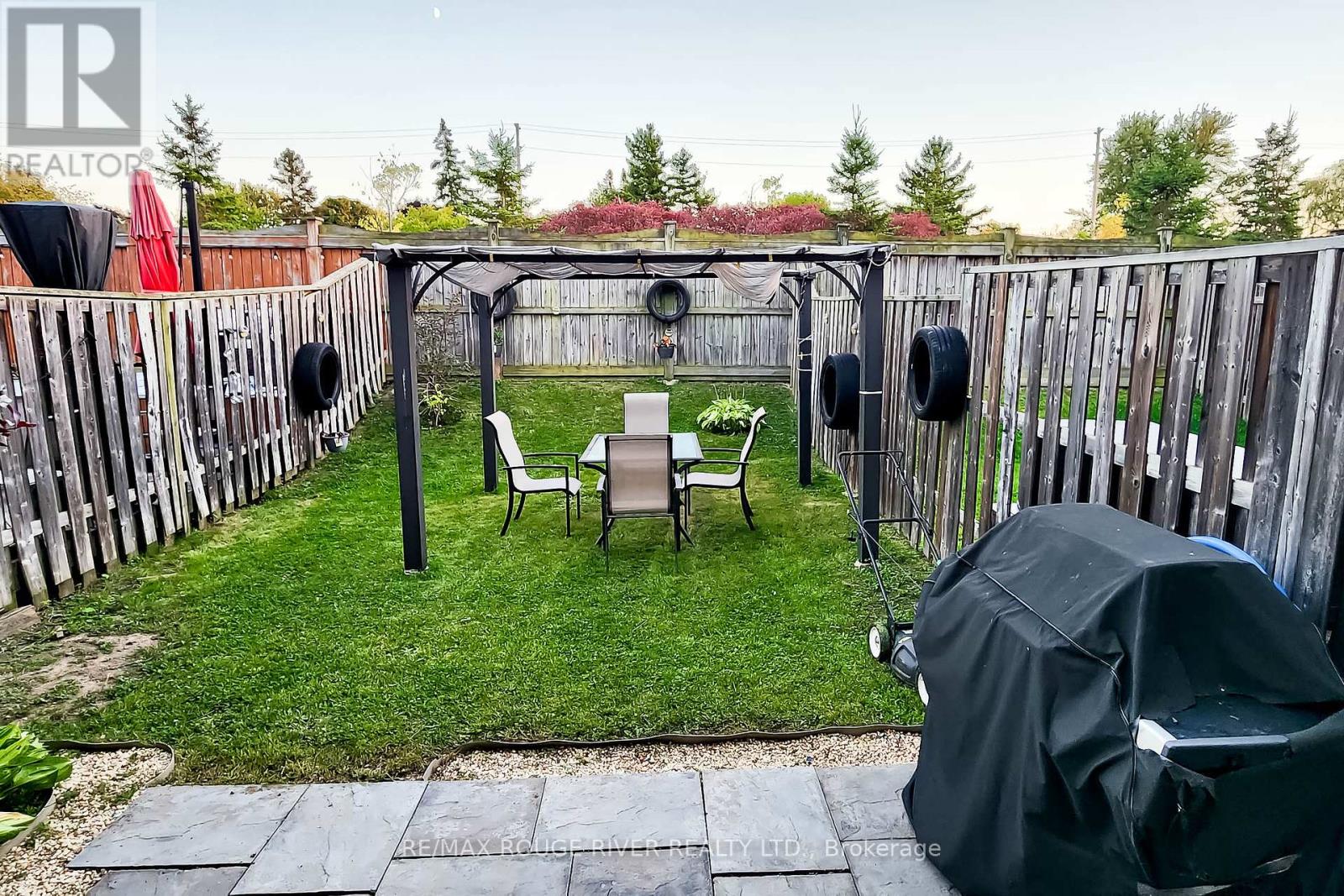 74 Meadow Wood Crescent, Hamilton, Ontario  L8J 3Z8 - Photo 28 - X12448451