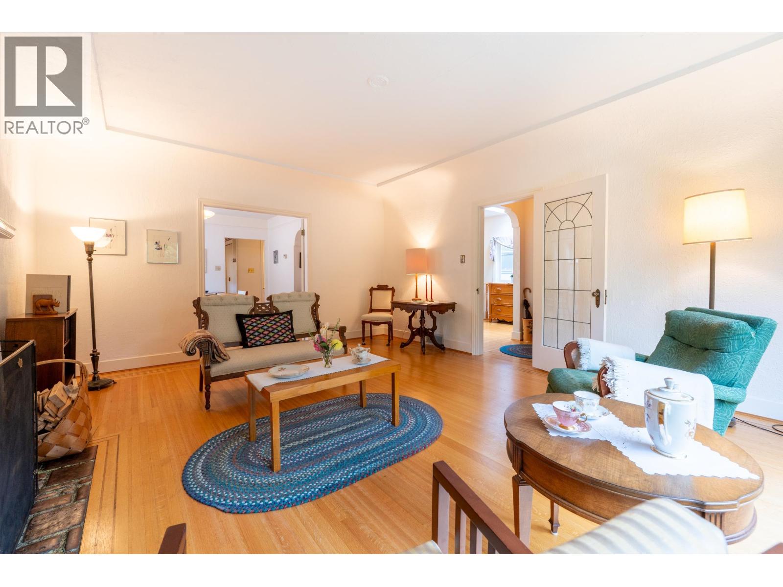 3951 W 20th Avenue, Vancouver, British Columbia  V6S 1G3 - Photo 4 - R3056058