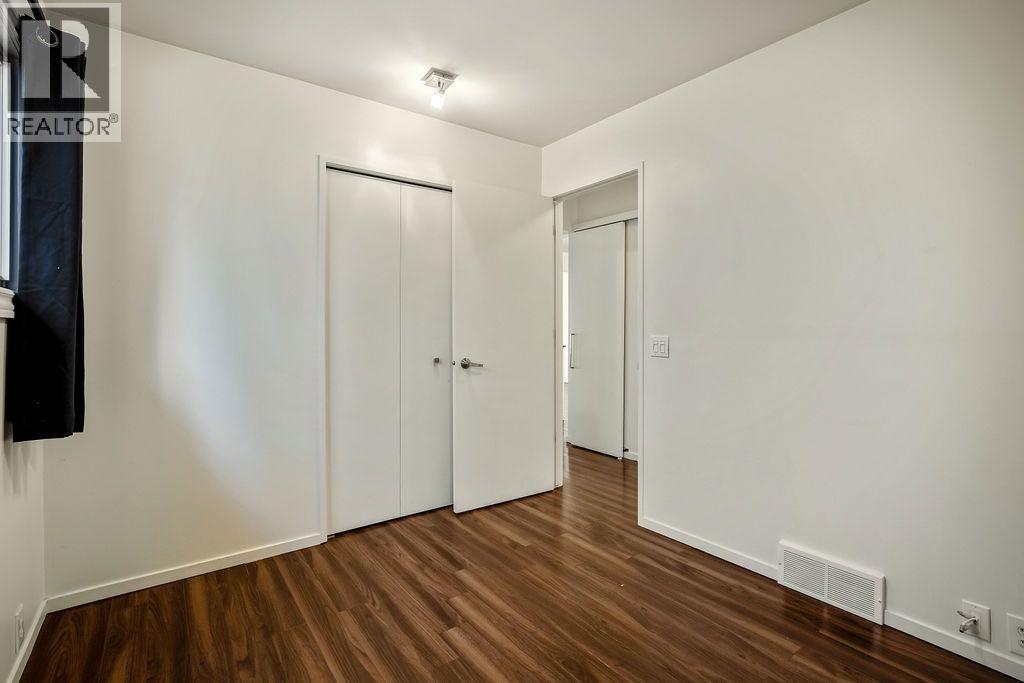 588 Strathcona Drive Sw, Calgary, Alberta  T3H 1K4 - Photo 15 - A2262108