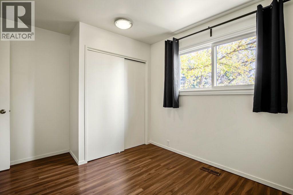 588 Strathcona Drive Sw, Calgary, Alberta  T3H 1K4 - Photo 19 - A2262108
