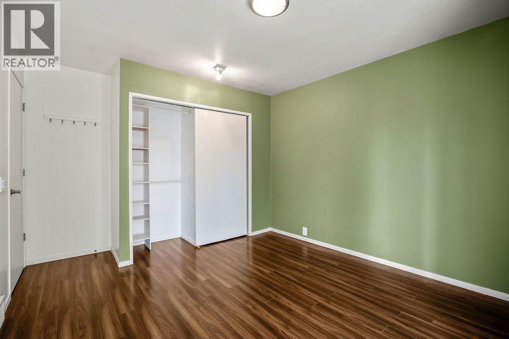 588 Strathcona Drive Sw, Calgary, Alberta  T3H 1K4 - Photo 17 - A2262108
