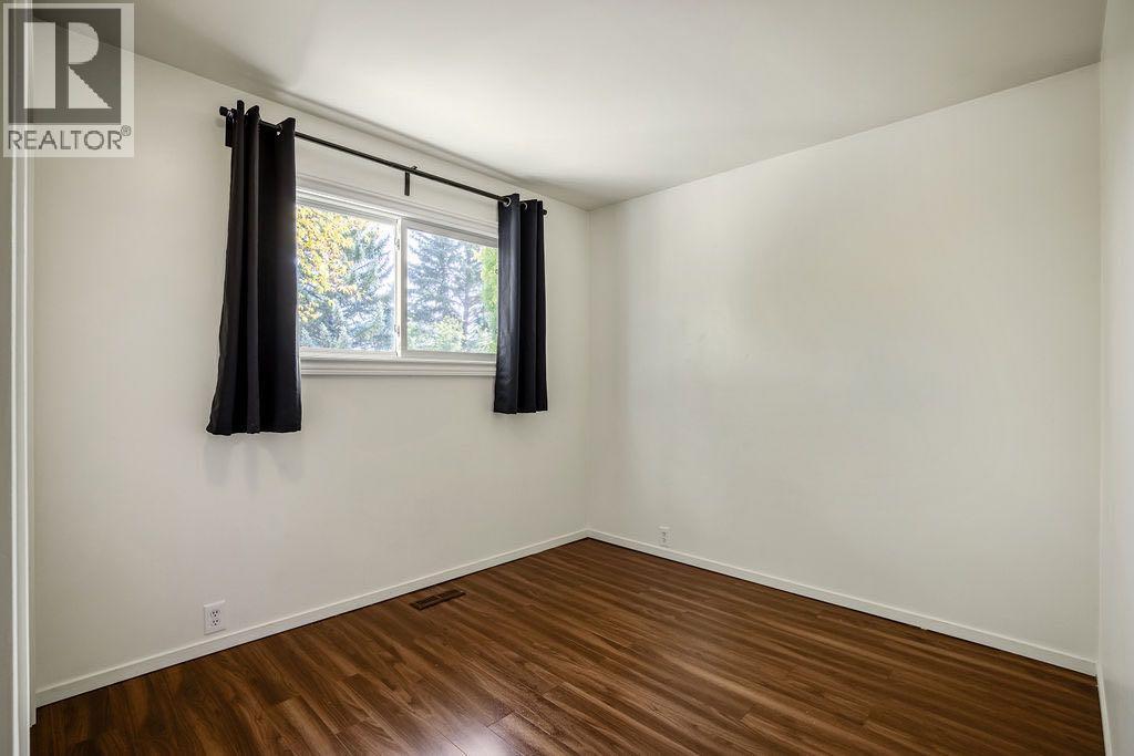 588 Strathcona Drive Sw, Calgary, Alberta  T3H 1K4 - Photo 18 - A2262108