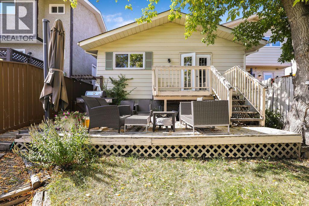 588 Strathcona Drive Sw, Calgary, Alberta  T3H 1K4 - Photo 29 - A2262108