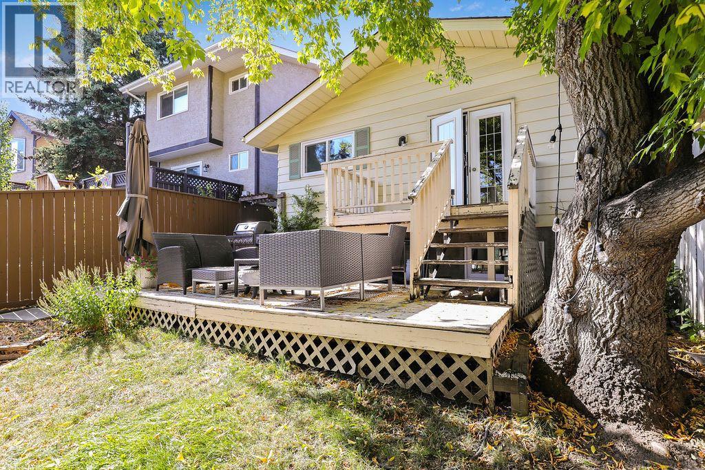 588 Strathcona Drive Sw, Calgary, Alberta  T3H 1K4 - Photo 32 - A2262108