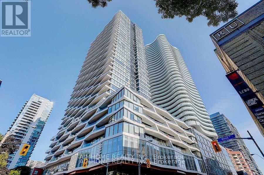3007 - 85 WOOD STREET, Toronto, Ontario