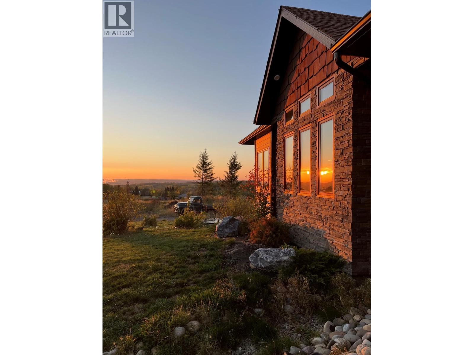 8142 219 Road, Dawson Creek, British Columbia  V1G 4E8 - Photo 3 - 10352411