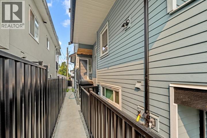 2 3571 E 28th Avenue, Vancouver, British Columbia  V5R 1T4 - Photo 27 - R3043167