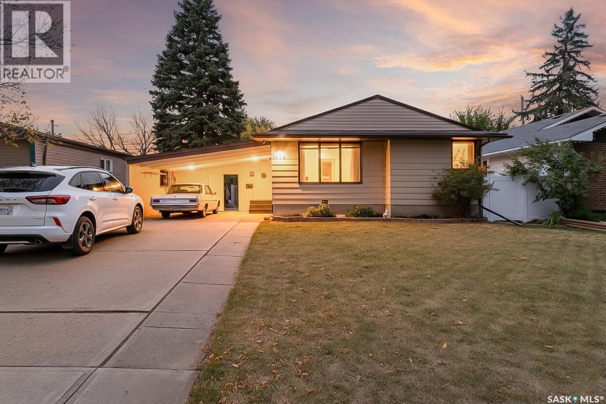 1230 Grace STREET, Moose Jaw, Saskatchewan