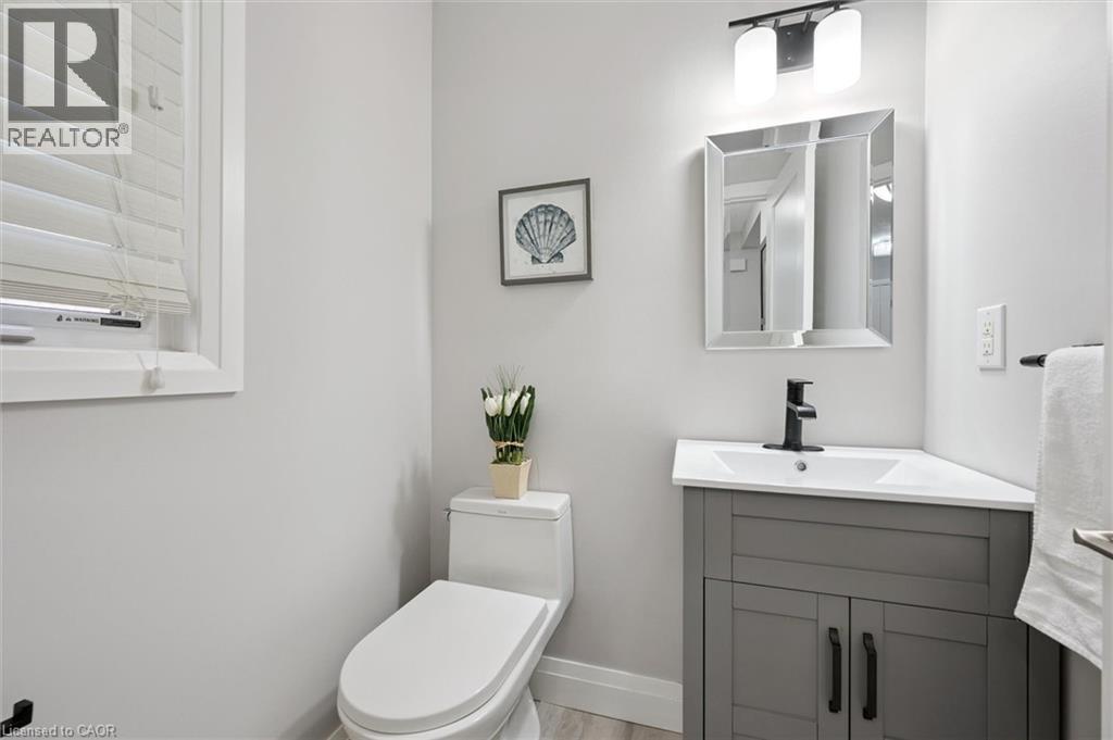 365 Bennington Gate Unit# 37, Waterloo, Ontario  N2T 2L1 - Photo 12 - 40776577