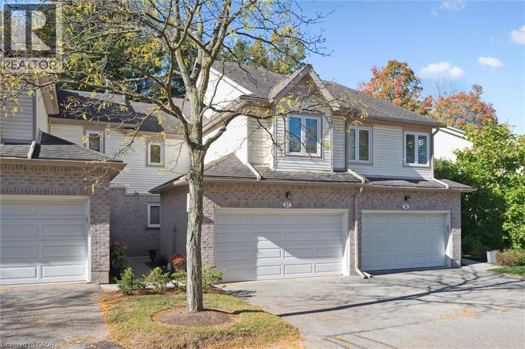 365 Bennington Gate Unit# 37, Waterloo, Ontario  N2T 2L1 - Photo 2 - 40776577