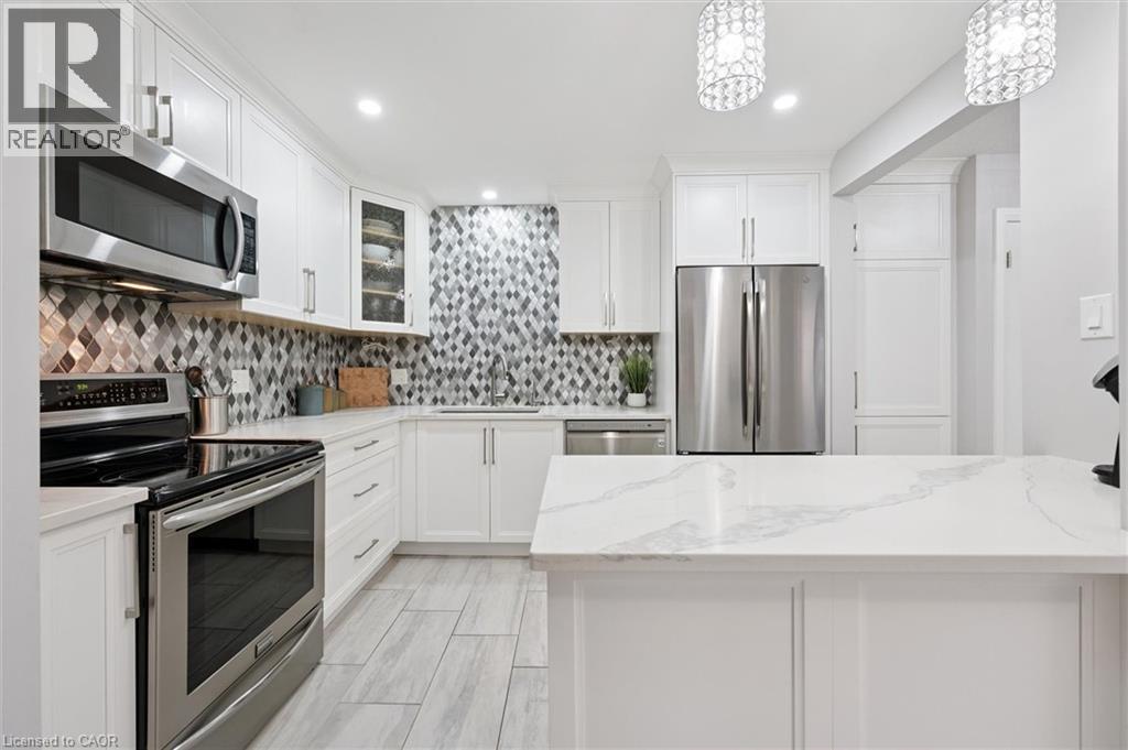 365 Bennington Gate Unit# 37, Waterloo, Ontario  N2T 2L1 - Photo 9 - 40776577