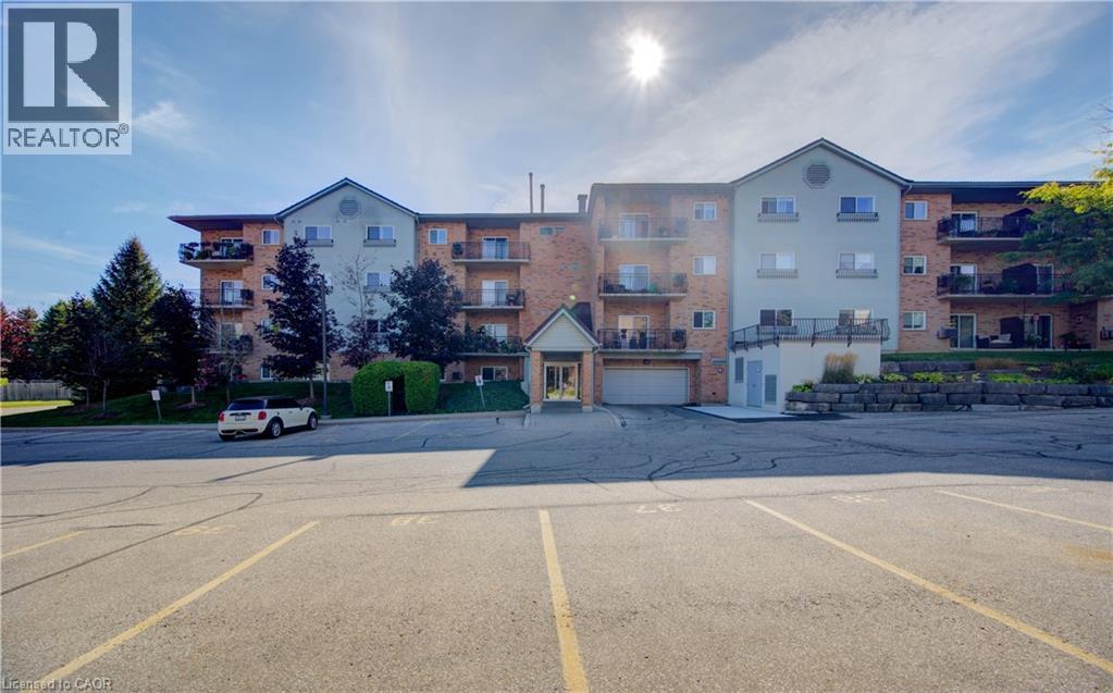 345 Briarmeadow Drive Unit# 402, Kitchener, Ontario  N2A 4J6 - Photo 3 - 40773610