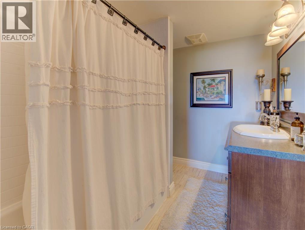 345 Briarmeadow Drive Unit# 402, Kitchener, Ontario  N2A 4J6 - Photo 30 - 40773610