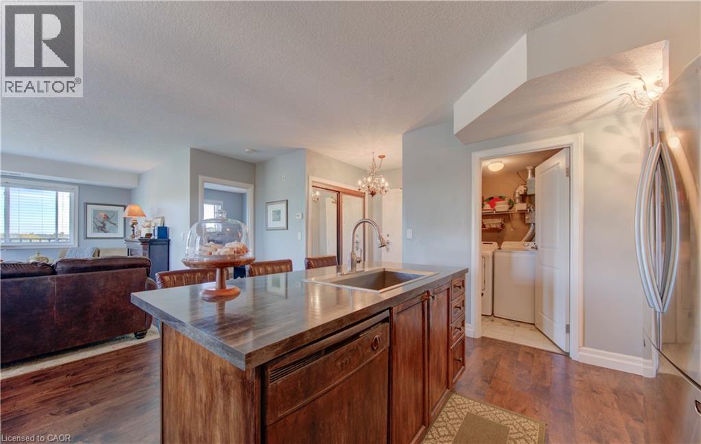 345 Briarmeadow Drive Unit# 402, Kitchener, Ontario  N2A 4J6 - Photo 8 - 40773610