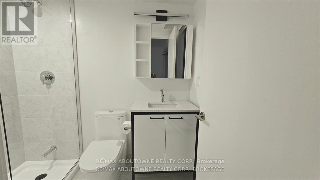 16 - 40 Ed Clark Gardens Boulevard, Toronto, Ontario  M6N 0B5 - Photo 10 - W12448463