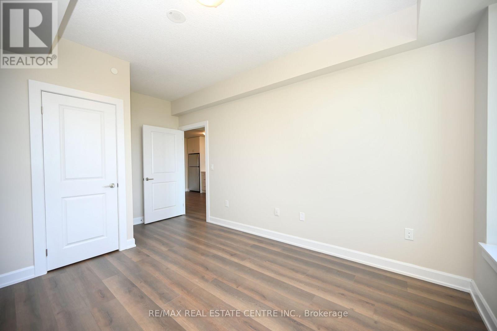 1207 - 3200 William Coltson Avenue, Oakville, Ontario  L6H 7W6 - Photo 30 - W12448469