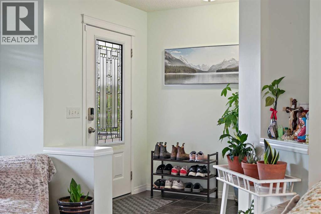 35 Prestwick Place Se, Calgary, Alberta  T2Z 4P4 - Photo 11 - A2255669