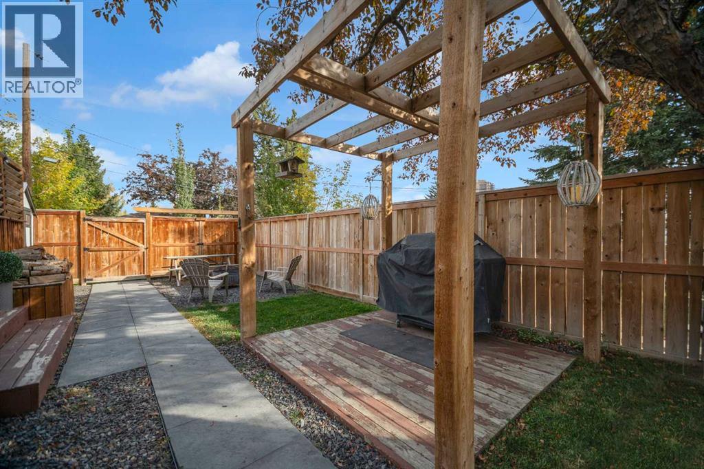 51 Hazelwood Crescent Sw, Calgary, Alberta  T2V 3C1 - Photo 25 - A2260753