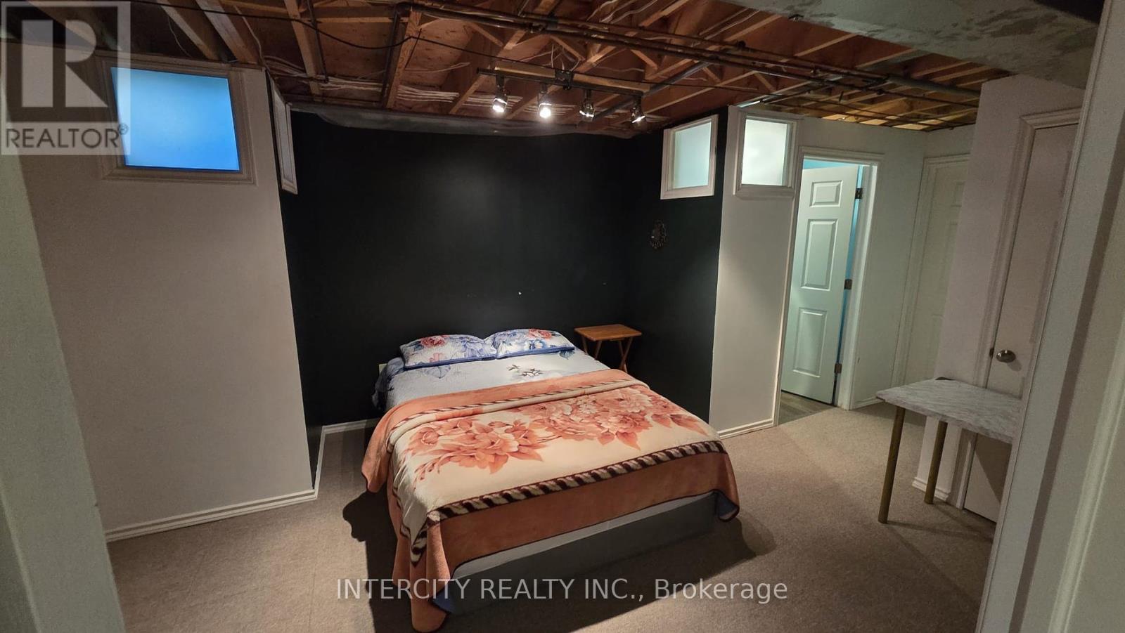 132 John Davies Drive E, Woodstock, Ontario  N4T 1N1 - Photo 16 - X12427253