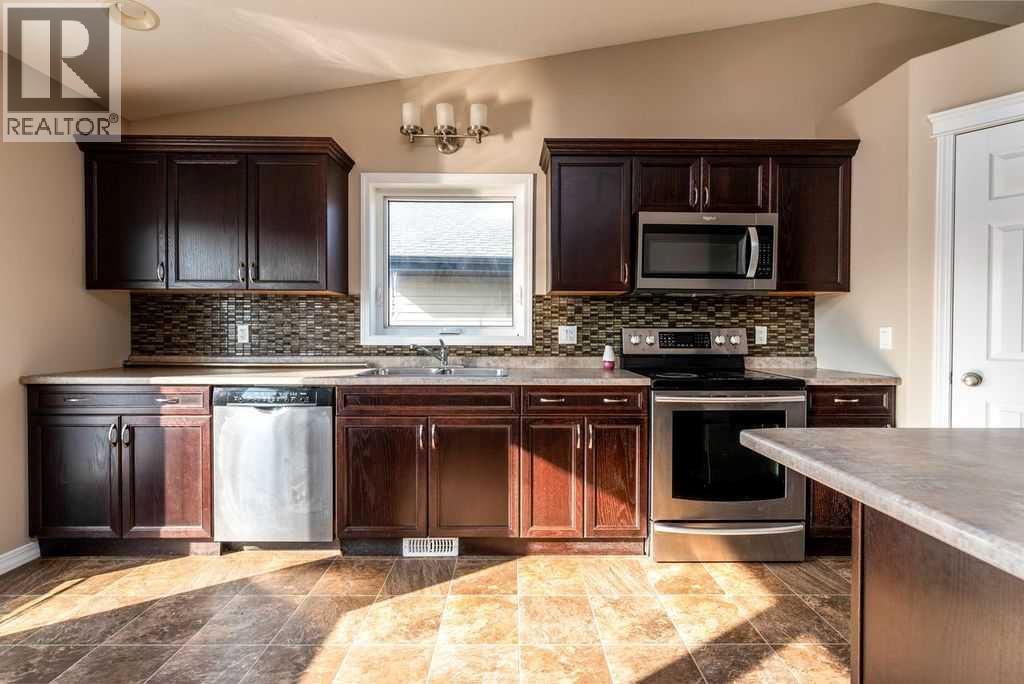 3806 41 Avenue, Lloydminster, Saskatchewan  S9V 2J3 - Photo 9 - A2257976