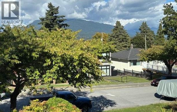 4362 Cambridge Street, Burnaby, British Columbia  V5C 1H4 - Photo 1 - R3039416