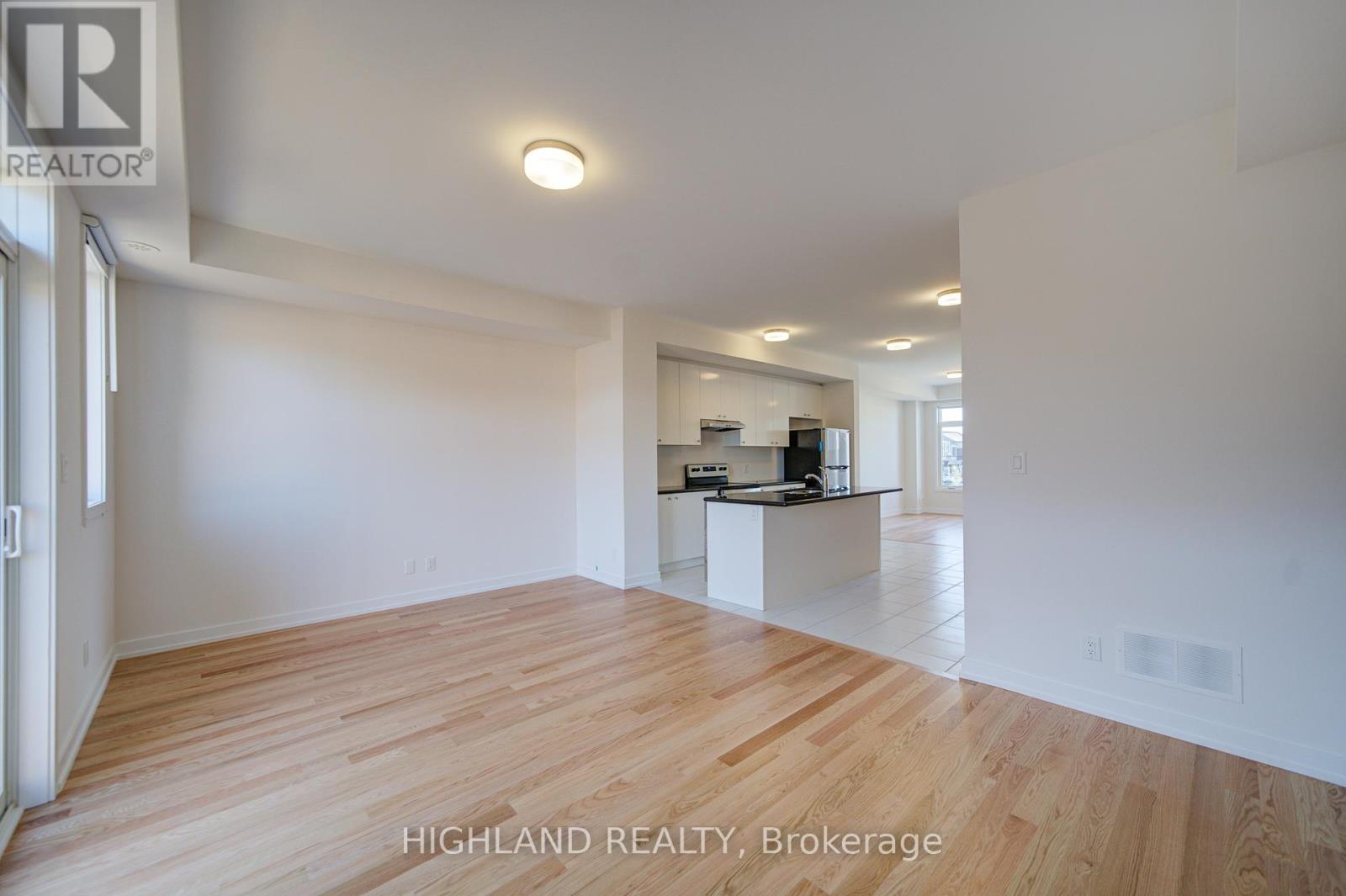 1164 Dartmouth Crescent, Oakville, Ontario  L6H 7H5 - Photo 19 - W12439100