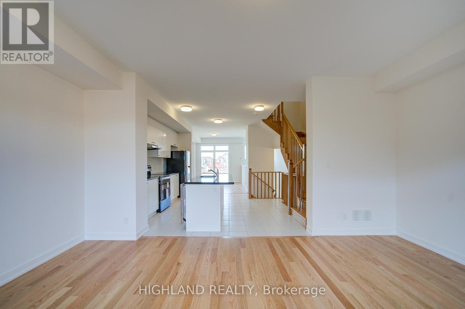 1164 Dartmouth Crescent, Oakville, Ontario  L6H 7H5 - Photo 18 - W12439100