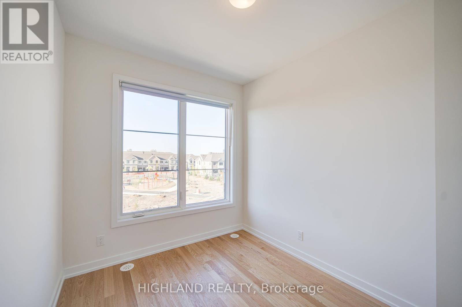 1164 Dartmouth Crescent, Oakville, Ontario  L6H 7H5 - Photo 28 - W12439100