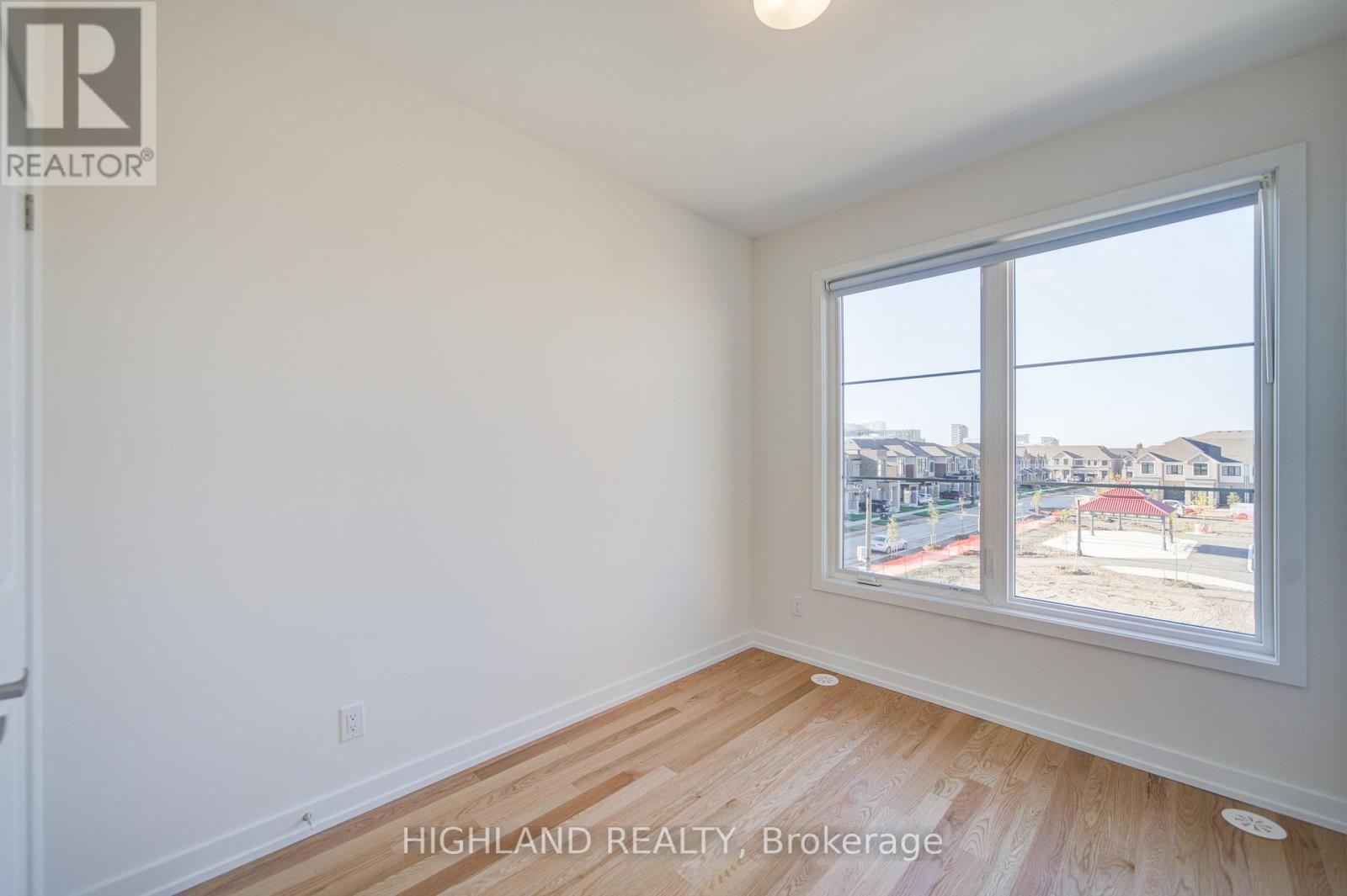 1164 Dartmouth Crescent, Oakville, Ontario  L6H 7H5 - Photo 27 - W12439100
