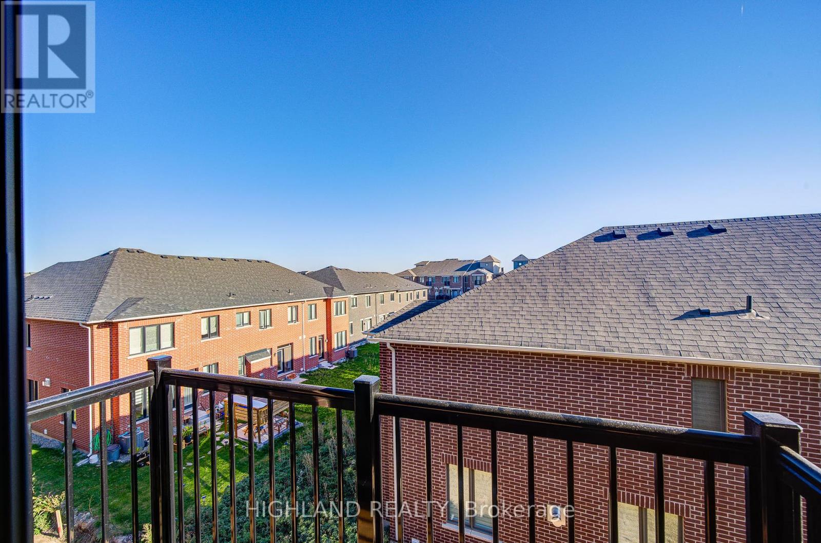 1164 Dartmouth Crescent, Oakville, Ontario  L6H 7H5 - Photo 36 - W12439100