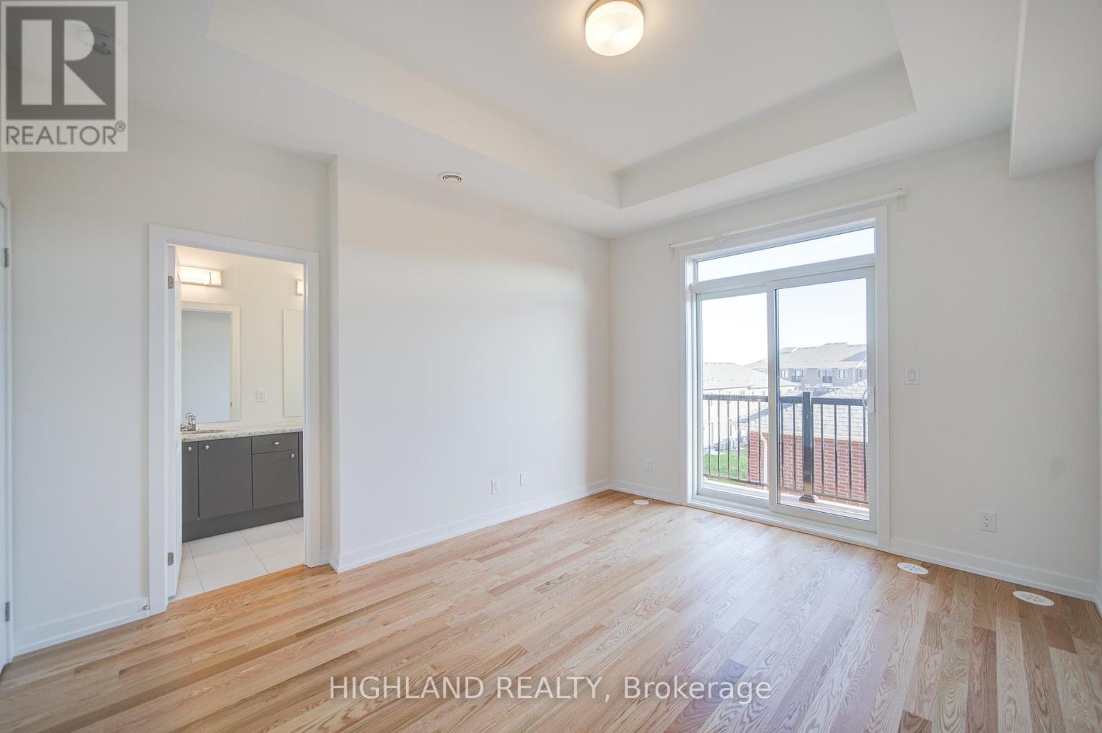 1164 Dartmouth Crescent, Oakville, Ontario  L6H 7H5 - Photo 34 - W12439100